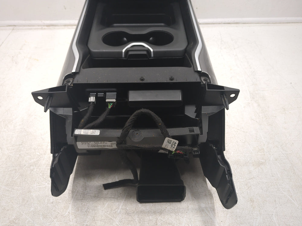 2019 - 2024 Dodge Ram Center Console, Big Horn 1500 DT, #1472 | Picture # 5 | OEM Seats