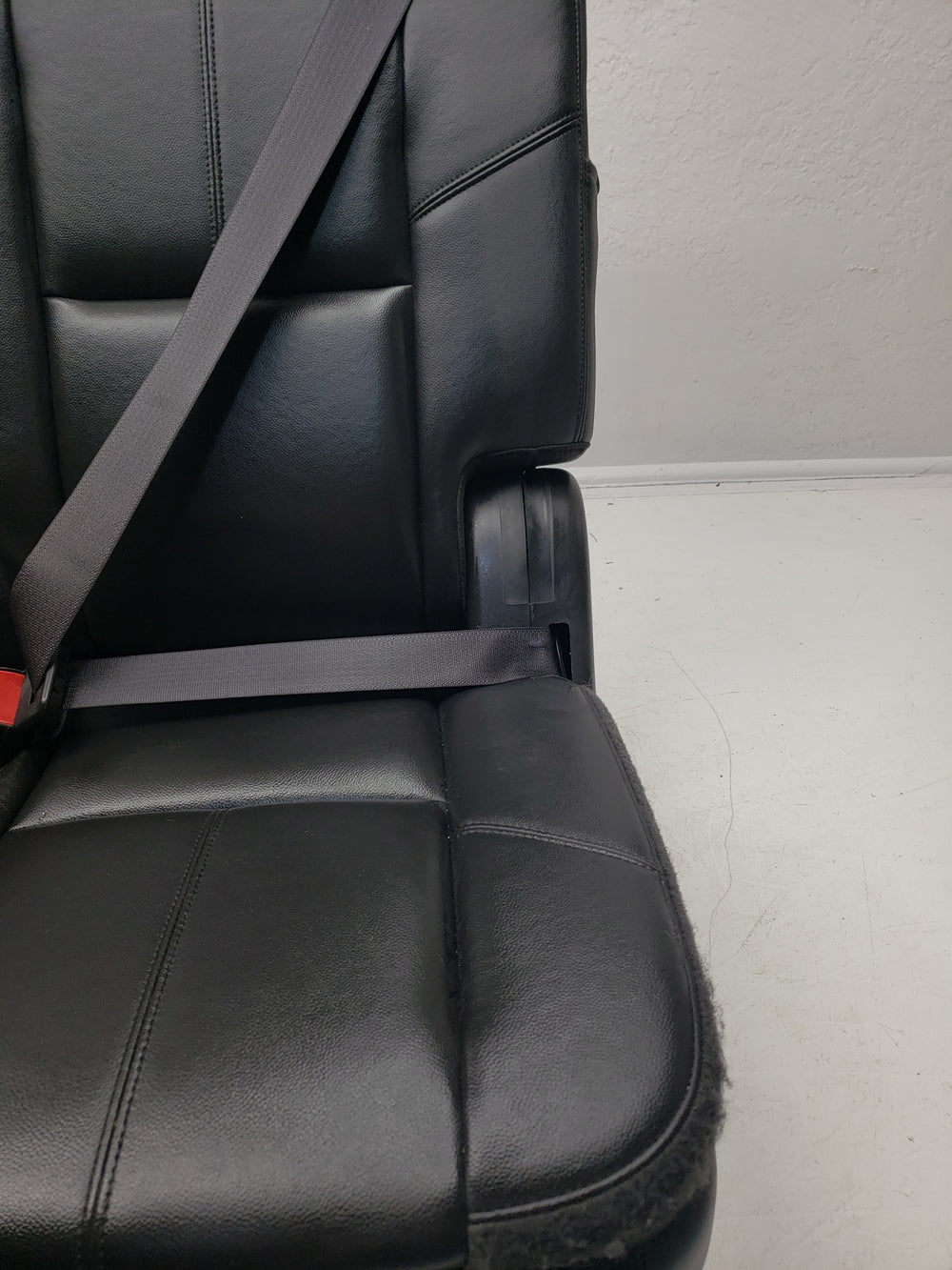 2007 - 2014 Chevy Tahoe GMC Yukon 3rd Row Seat, Black Leather #1752 | Picture # 5 | OEM Seats