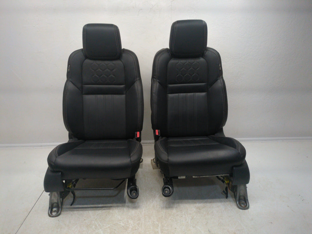 2022 - 2024 Nissan Frontier SV Seats, Black Leather, King Cab #1755 | Picture # 3 | OEM Seats