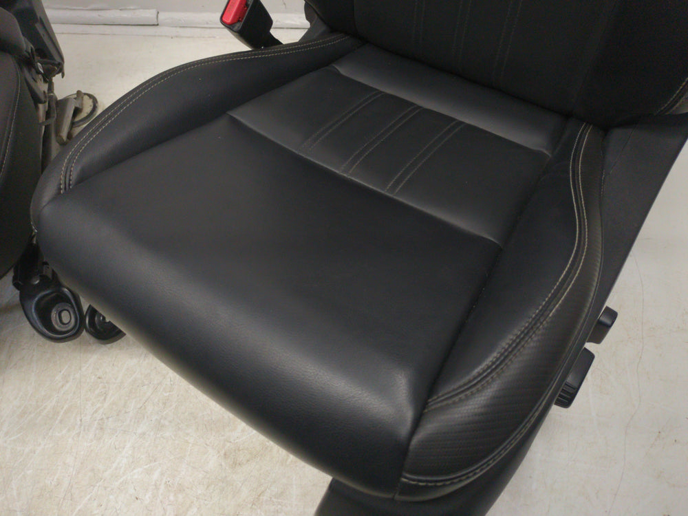 2022 - 2024 Nissan Frontier SV Seats, Black Leather, King Cab #1755 | Picture # 9 | OEM Seats