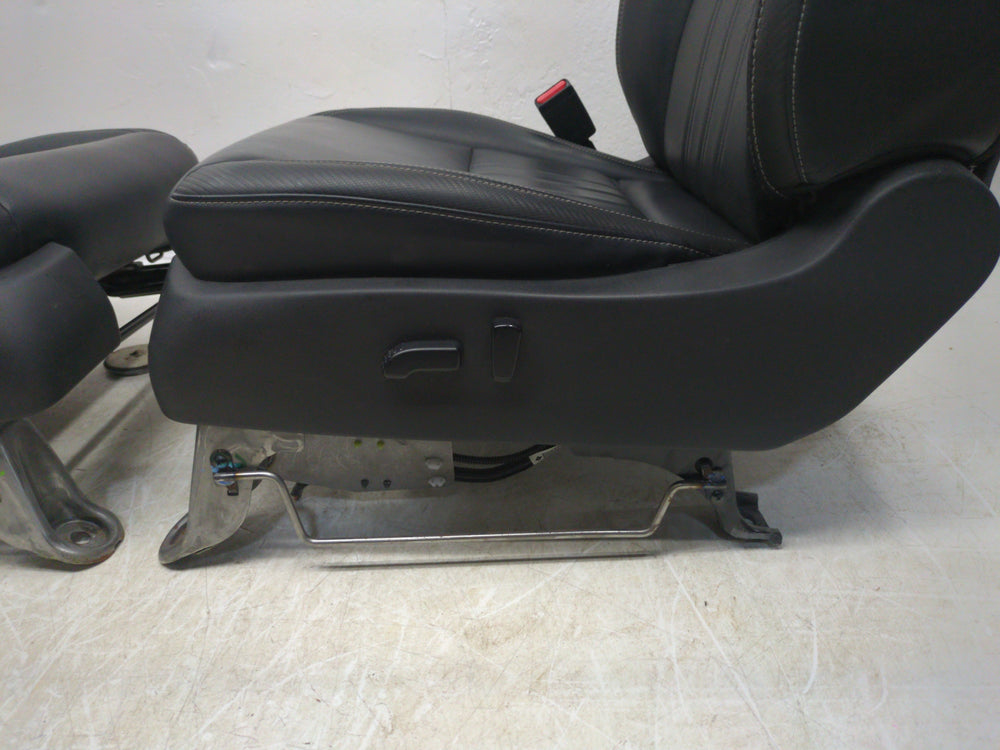 2022 - 2024 Nissan Frontier SV Seats, Black Leather, King Cab #1755 | Picture # 11 | OEM Seats