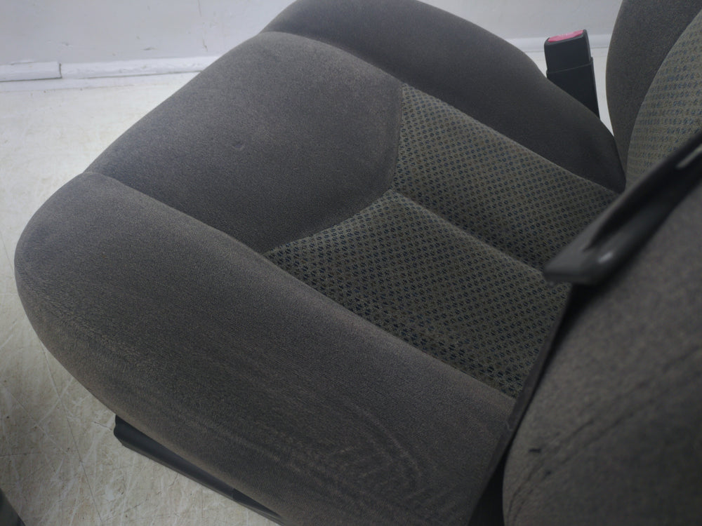 1999 - 2006 Chevy Silverado GMC Sierra Seats, Dark Gray Cloth, Manual #1757 | Picture # 12 | OEM Seats