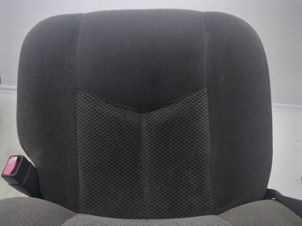 1999 - 2006 Chevy Silverado GMC Sierra Seats, Dark Gray Cloth, Manual #1757 | Picture # 14 | OEM Seats