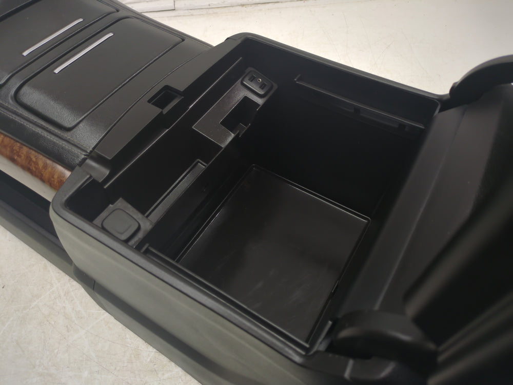 2015 - 2020 Chevy Tahoe Suburban Center Console, Black LTZ Trim #1768 | Picture # 12 | OEM Seats